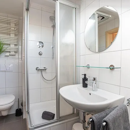 Neue In Apartment